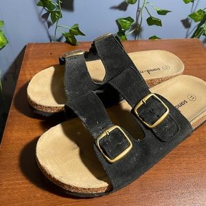 MENS BLACK SLIPPERS